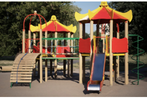 4 Factors to Consider When Choosing Playground Equipment for Your Kids