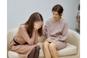 How Social Pressures Shape Mental Health Experiences During the Teen Years