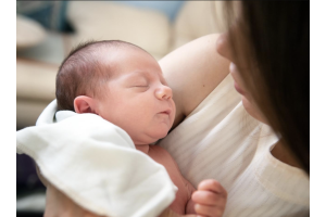 How to Care for Your Baby or Toddler While You Recover From Surgery