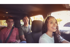 Tips to Keep Your Kids Safe While Ride Sharing