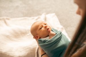 Why is my baby fighting the swaddle? - Here’s what to do if your newborn doesn’t want to be swaddled