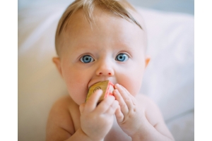 How to Help Your Baby Sleep Through Teething Pain
