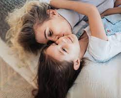 10 Ways Mothers Can Connect With Their Daughters