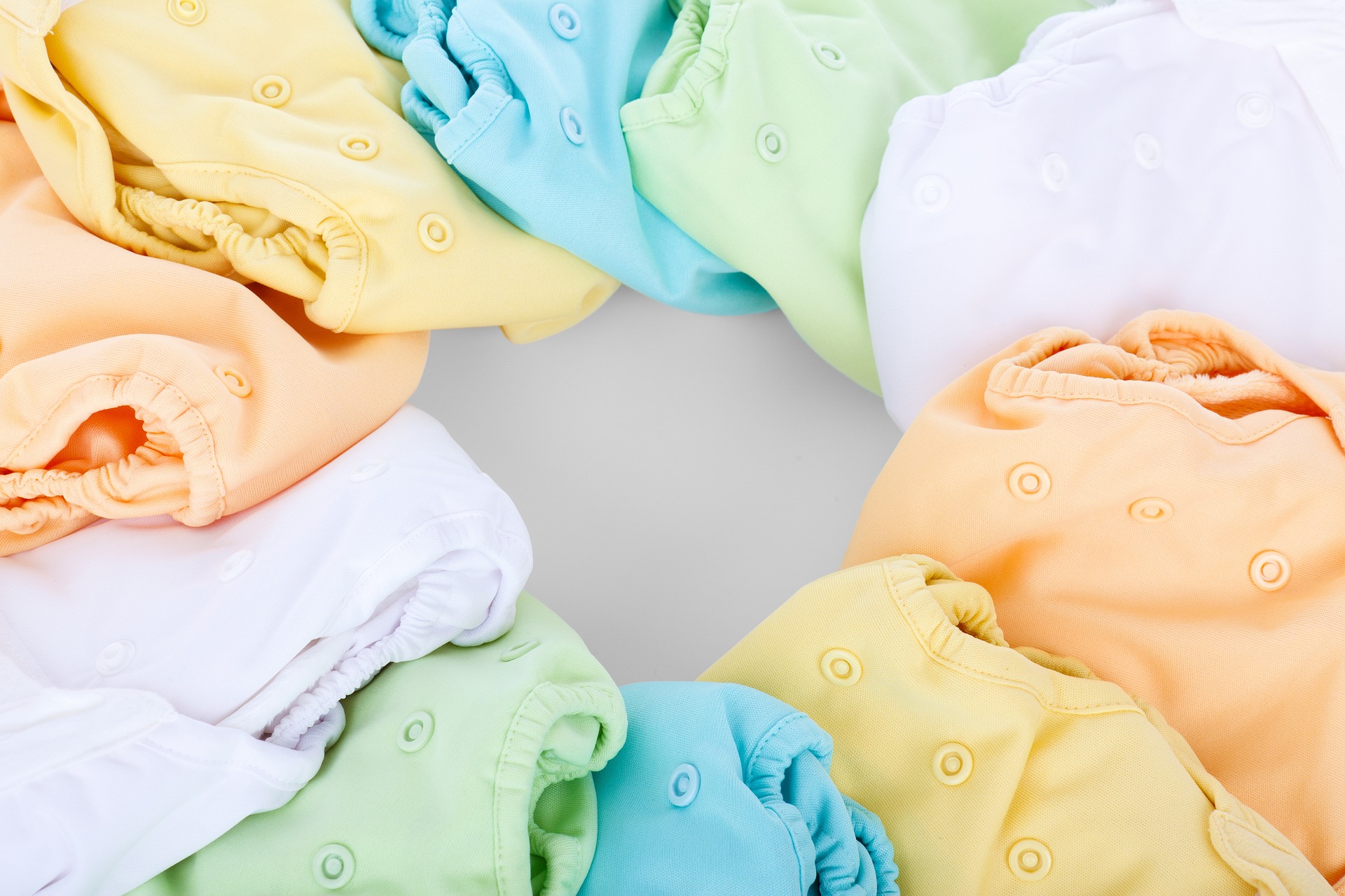 6 Essential Tips For Washing Your Baby's Clothes