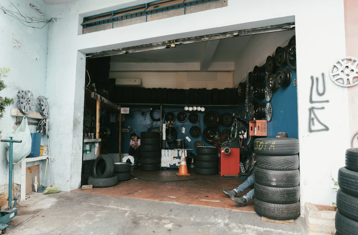 Essential Maintenance Tips For Manual Transmission Vehicles