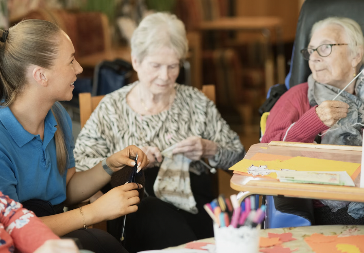 Gentle Signs That Your Aging Parent Needs More Support Than You Can Provide
