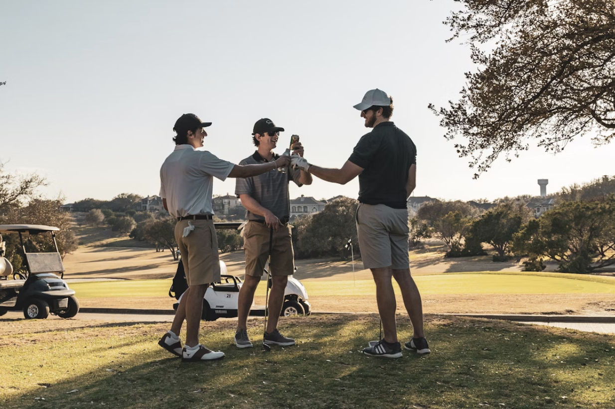 Golf Tips for Families Playing Together