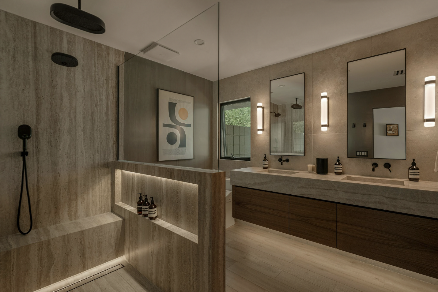How To Blend Regular Family Life With High-Class Interiors