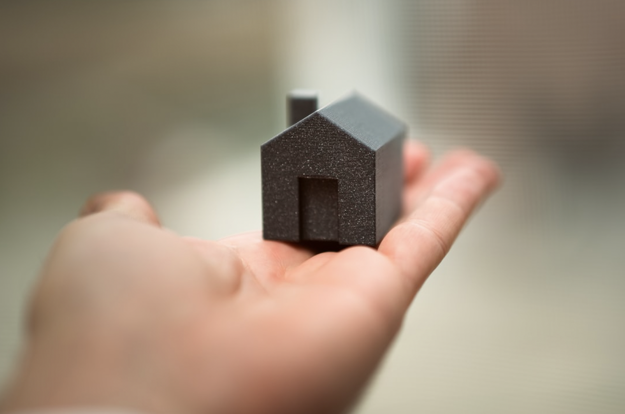 What to Expect When Putting a Longtime Family Home on the Market