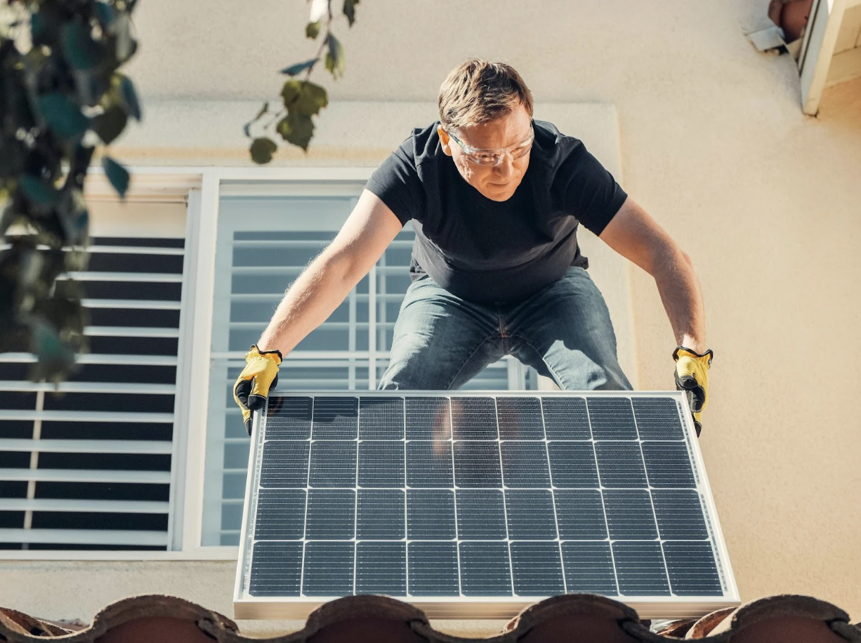 Why More Homeowners Are Going Green With Their Roofs