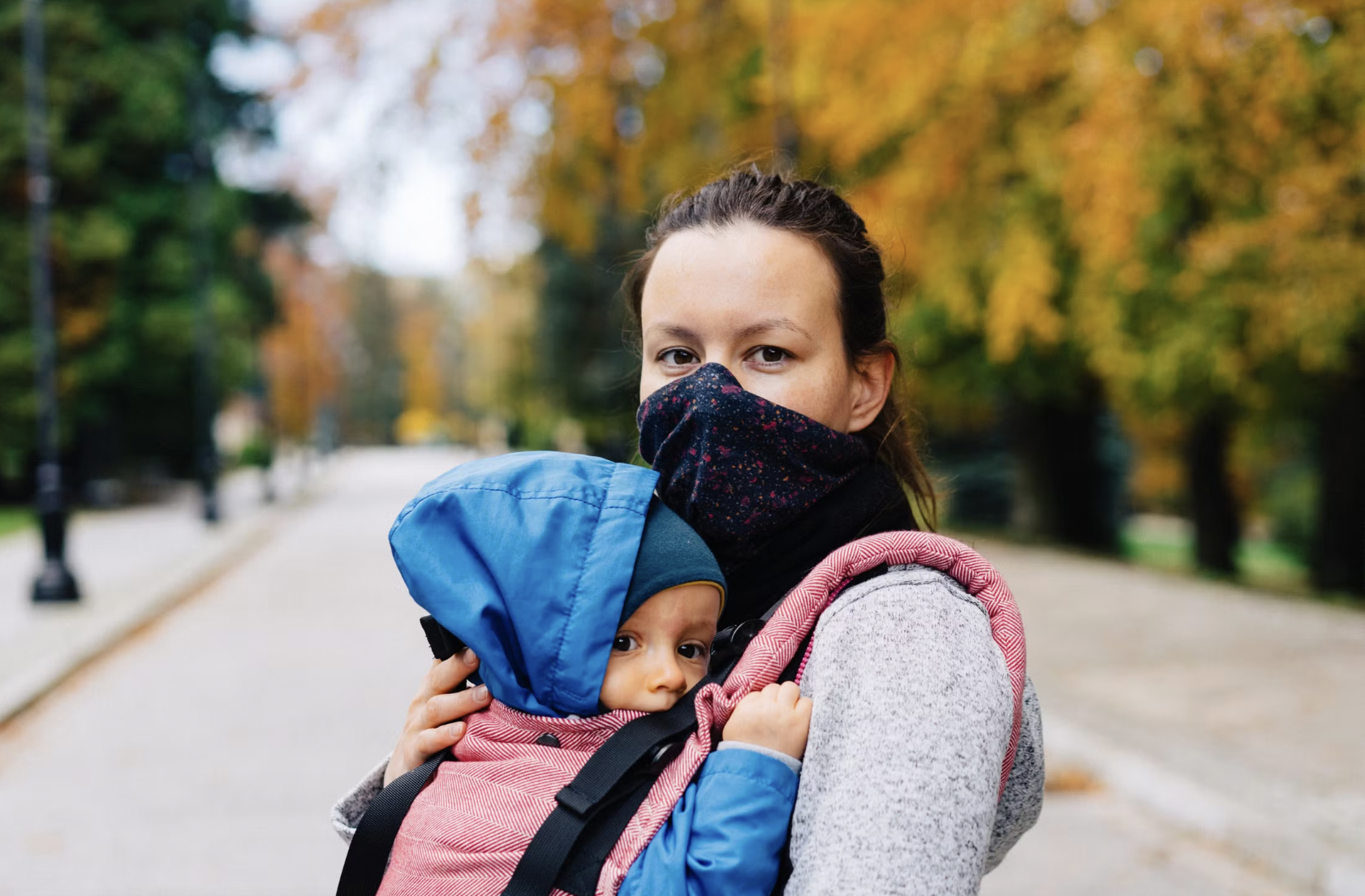 The Art of Keeping Close: How Babywearing Shapes Modern Parenthood