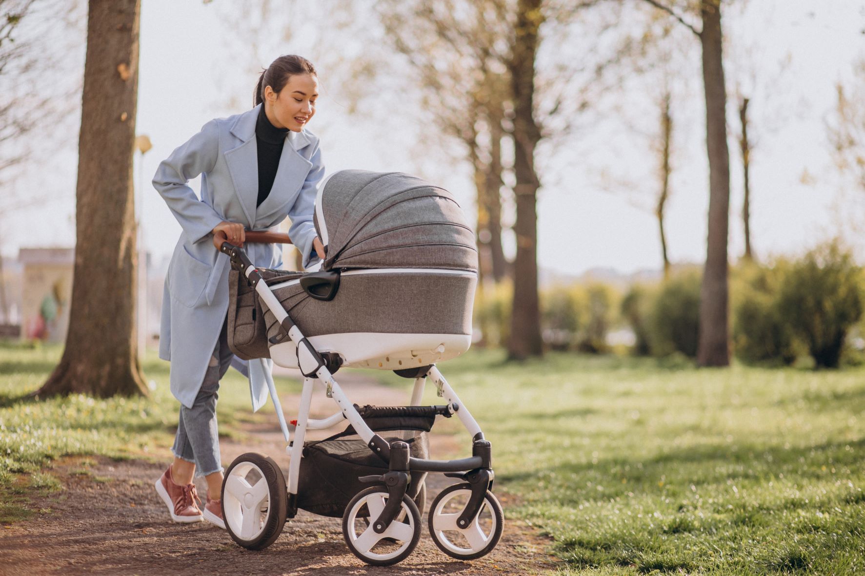 5 Stroller Safety Tips Newbie Parents Should Keep In Mind 