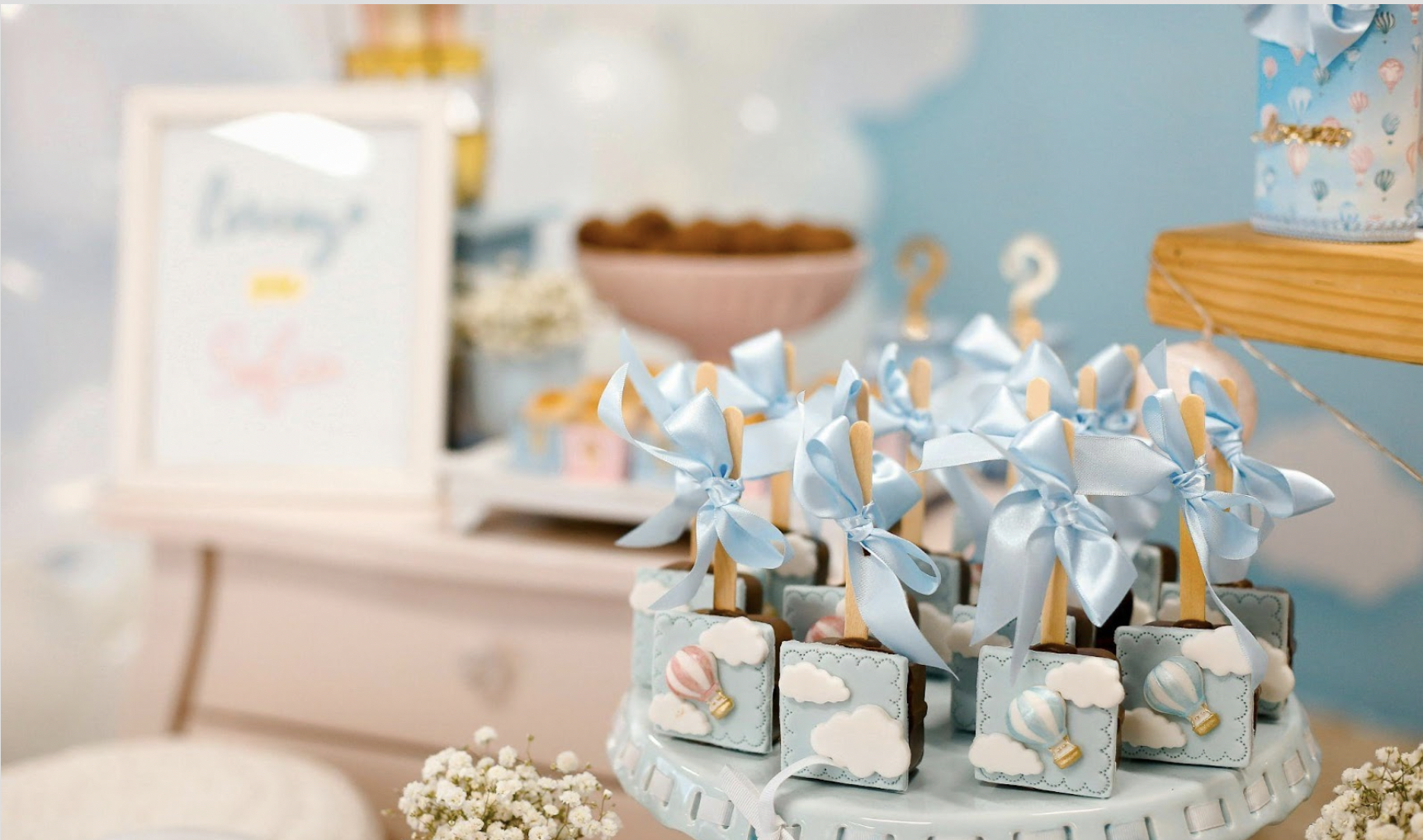  How to Host a Glitter-Themed Baby Shower on a Budget