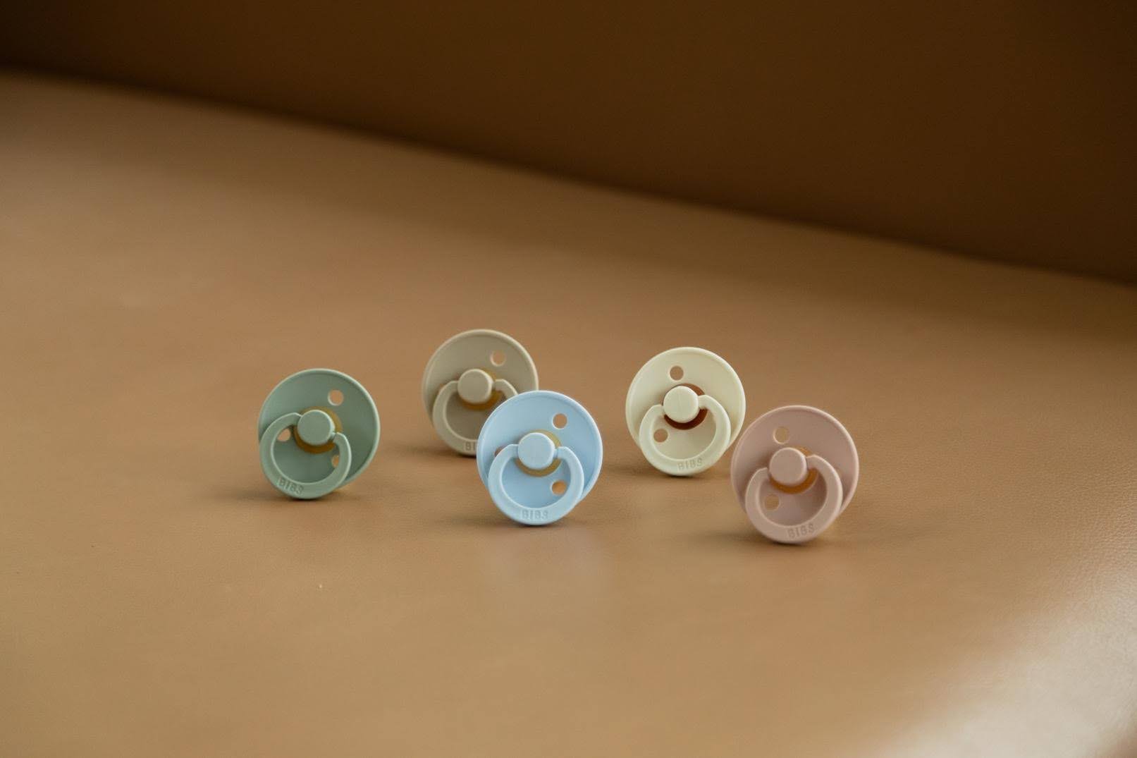 How to Soothe a Newborn: The Role of Comfort Objects in the First Months