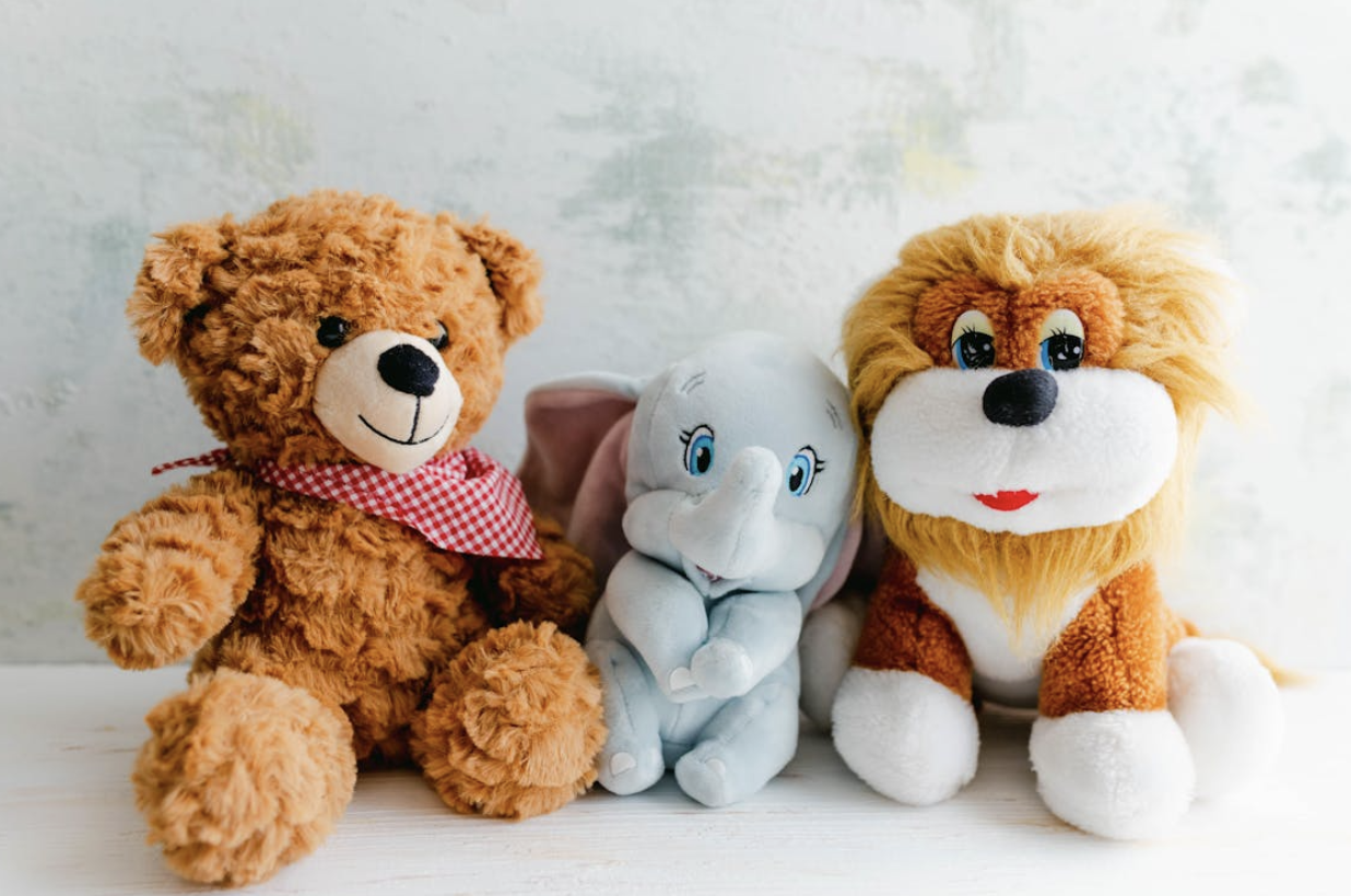 The Lovey Transition: Choosing the Perfect First Toy